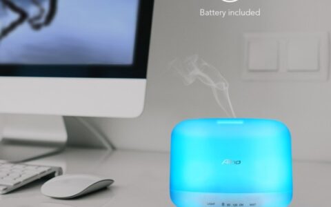 Aiho 香薰精油挥发器/超声波加湿器，USB充电 内置7色液晶灯 特卖！