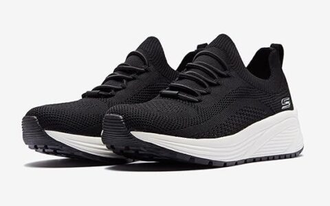 超低价！Skechers 斯凯奇 Bobs Sparrow 2.0 女式运动鞋特卖+包邮！多码可选！原价95