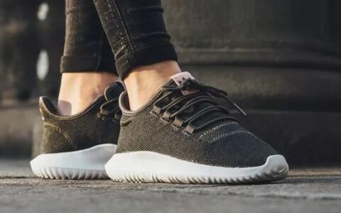 手慢无！阿迪 Adidas 小椰子 tubular shadow 限时清仓+包邮！