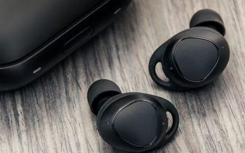 历史低价！手慢无！Samsung 三星 Gear IconX 2018 无线智能蓝牙耳机特卖+包邮！