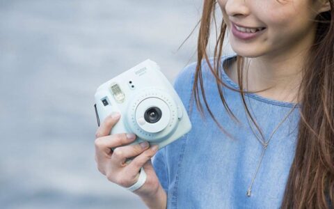 仅今天！自拍神器富士 Fujifilm 拍立得相机 Instax Mini 9 特卖+包邮！6色可选！