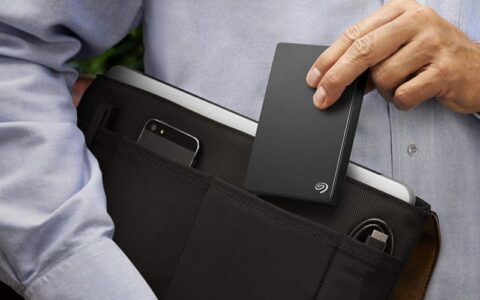 史低！Seagate 希捷 Backup Plus 4TB 超薄便携式移动硬盘特卖+包邮！会员专享！