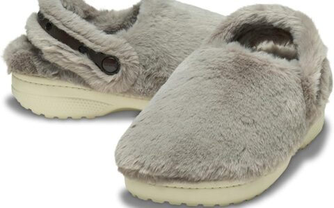 历史低价！Crocs Classic Unfurgettable  男女同款 舒适保暖 毛绒洞洞鞋特卖！多码可选
