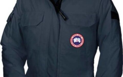 这款 加拿大鹅 Canada Goose Goose Expedition 女士毛领羽绒服 995加元包邮！