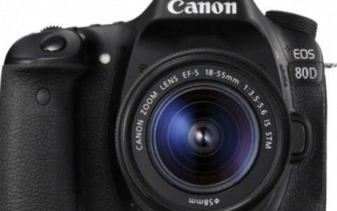 Canon 佳能 EOS 80D 数码单反相机+ 18-55 mm 防抖 STM 镜头特卖+包邮！
