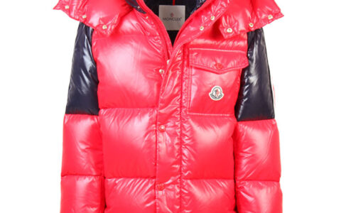 多款 蒙口 Moncler 儿童 羽绒服 全部7折特卖！ ​