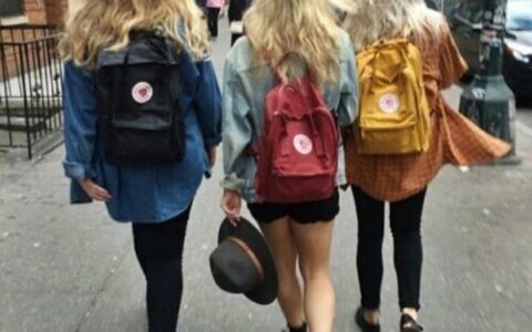 北极狐 Fjallraven  kanken 经典防水、轻便耐磨背包7.4折+额外9折特卖！