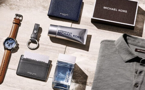 Michael Kors 父亲节大促！男士春夏鞋服，背包，卡包钱包，配饰等低至5折+无限额包邮！