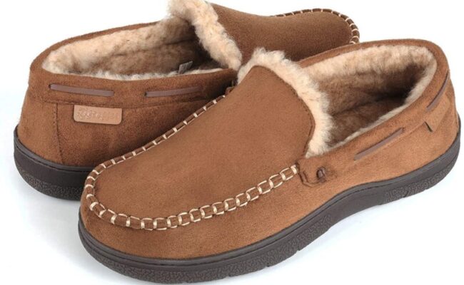 Zigzagger Men's Microsuede Moccasin Slippers Memory Foam House Shoes:  Amazon.ca: Shoes & Handbags