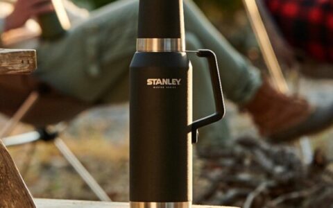 Stanley Master Thermal Bottle 1.3L Foundry Black | Bunnings Warehouse