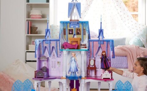 新低！迪士尼 Disney 冰雪奇缘2 Ultimate Arendelle 大型公主城堡/娃娃屋特卖+包邮！1.52米高