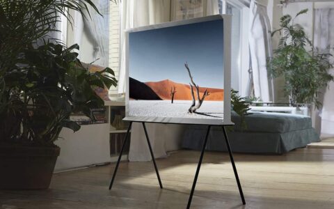 历史低价！三星 Samsung 43英寸 LS01T The Serif 画境系列 4K超高清  QLED光质量子点电视 限时特卖+包邮！