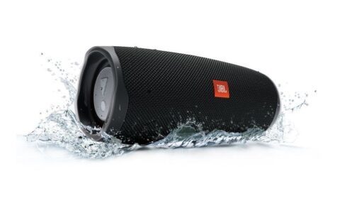 历史低价！JBL Charge 4 便携式防水无线蓝牙音箱特卖+包邮！20小时续航，多色可选！