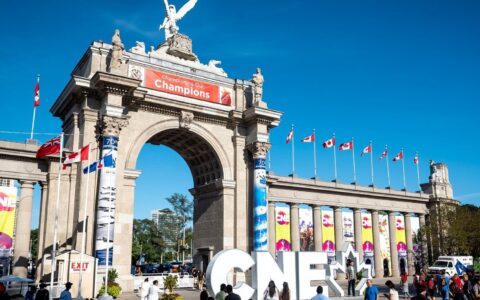 加拿大国家展览会CNE 门票早买有优惠，可节省高达46%！