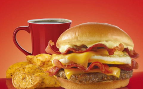 Wendy's 在加拿大推出新早餐， 整个5月免费送咖啡！