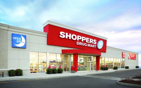 Shoppers 买满$75 就免费送2张Cineplex电影票（价值$27）