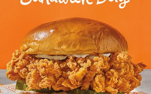 Popeyes 买三明治免费送薯条