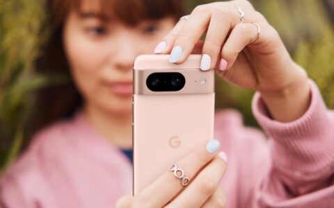 限时特卖！Google  谷歌 Pixel 7/8 智能手机、智能手表、Pixel Buds 无线耳机特卖+包邮！
