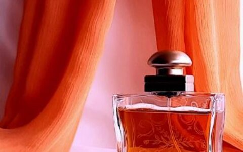 爱马仕 Hermes 24 Faubourg 法布街24号女士香水喷雾100ml特卖+包邮！