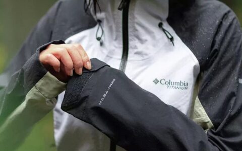 仅今天！Columbia 国庆大促！精选成人儿童防水保暖羽绒服、外套夹克、靴鞋、帽子等低至4折+额外8折+满再减$20！