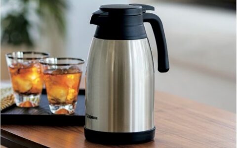 历史低价！Zojirushi 象印 1.5升真空不锈钢保温壶特卖+包邮！