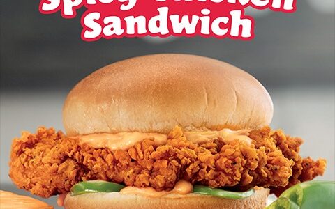 Jollibee 快餐店 鸡肉汉堡买一送一！