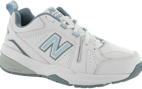 历史低价！New Balance 新百伦 608 V5 缓震舒适 女款运动鞋特卖+包邮！多码多色可选！男款也在特卖