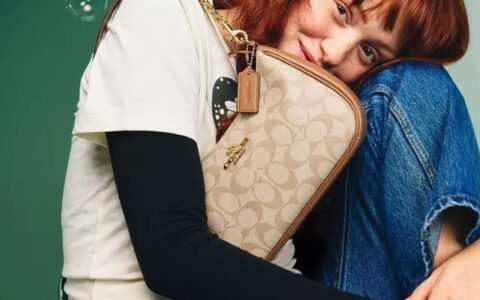 Coach Outlet 官网 时尚手袋、背包、钱包、卡包、鞋靴、配饰等全部2.5折特惠！