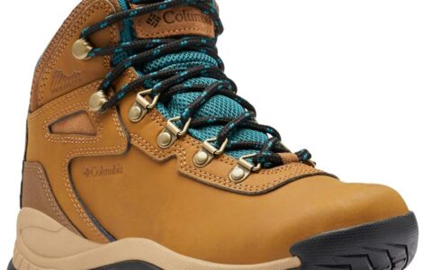 历史低价！Columbia Newton Ridge Plus 轻便防水 女式登山鞋特卖+包邮！多码可选！