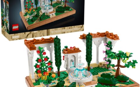 历史低价！LEGO 乐高 10359 喷泉庭园 特卖+包邮！1302块